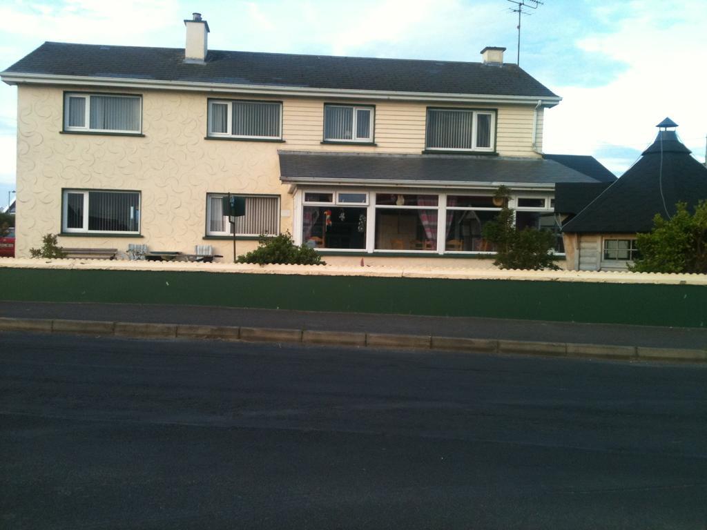 Ceecliff House Bed & Breakfast Culdaff Exterior photo